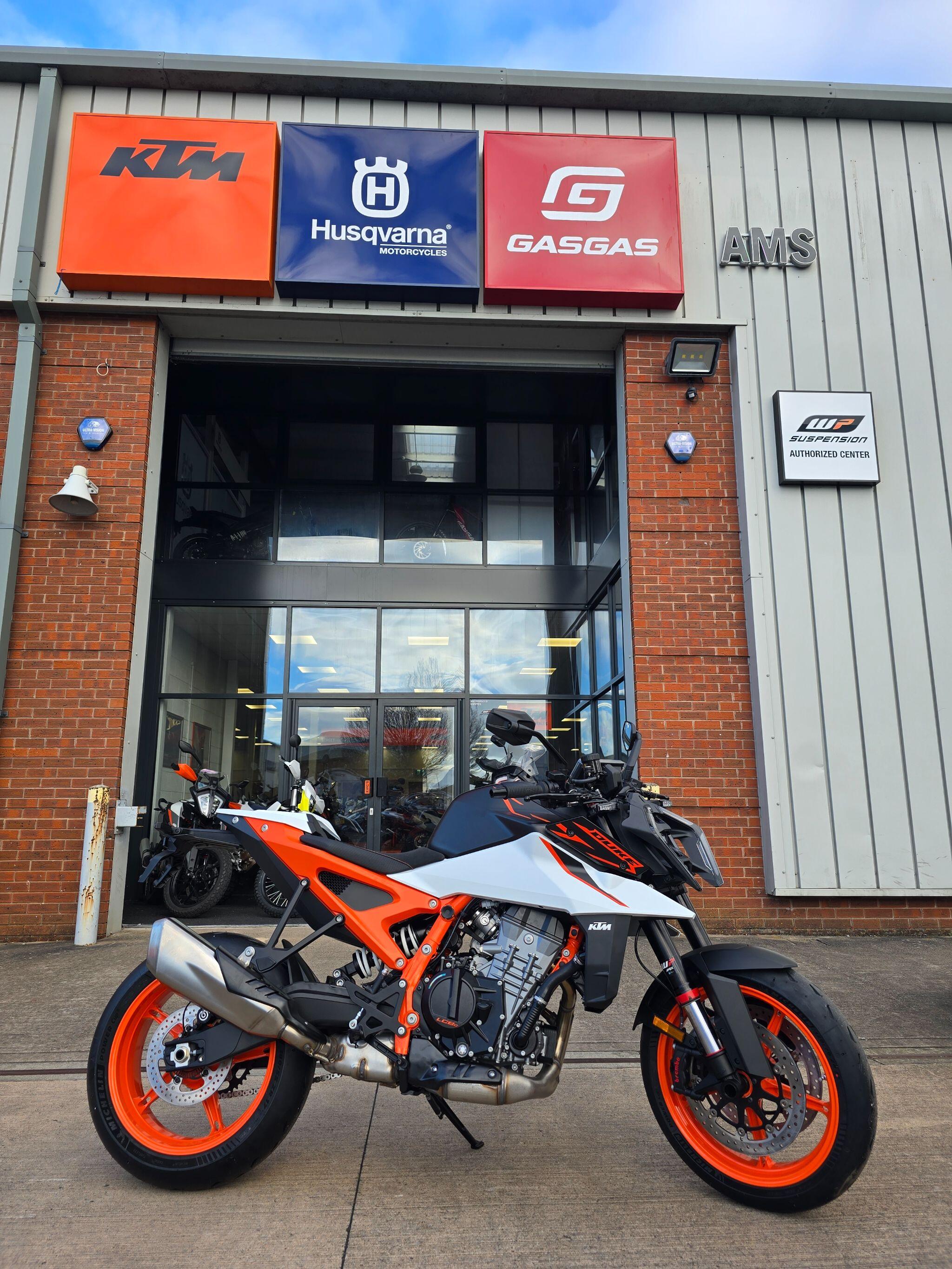 2026 KTM 990 520 X-Ring Euro 5